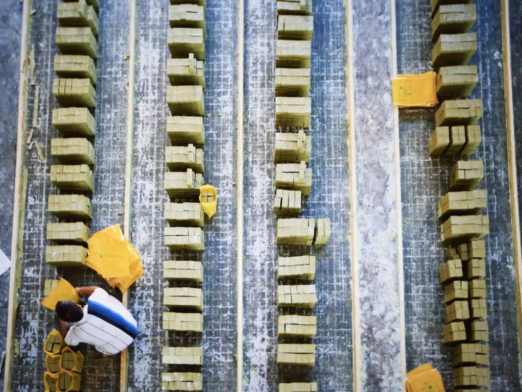 2025上海二手房交易流程新规解读与实务要点